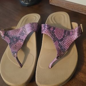 Aetrex Rita Purple Snakeskin Sandals size 11